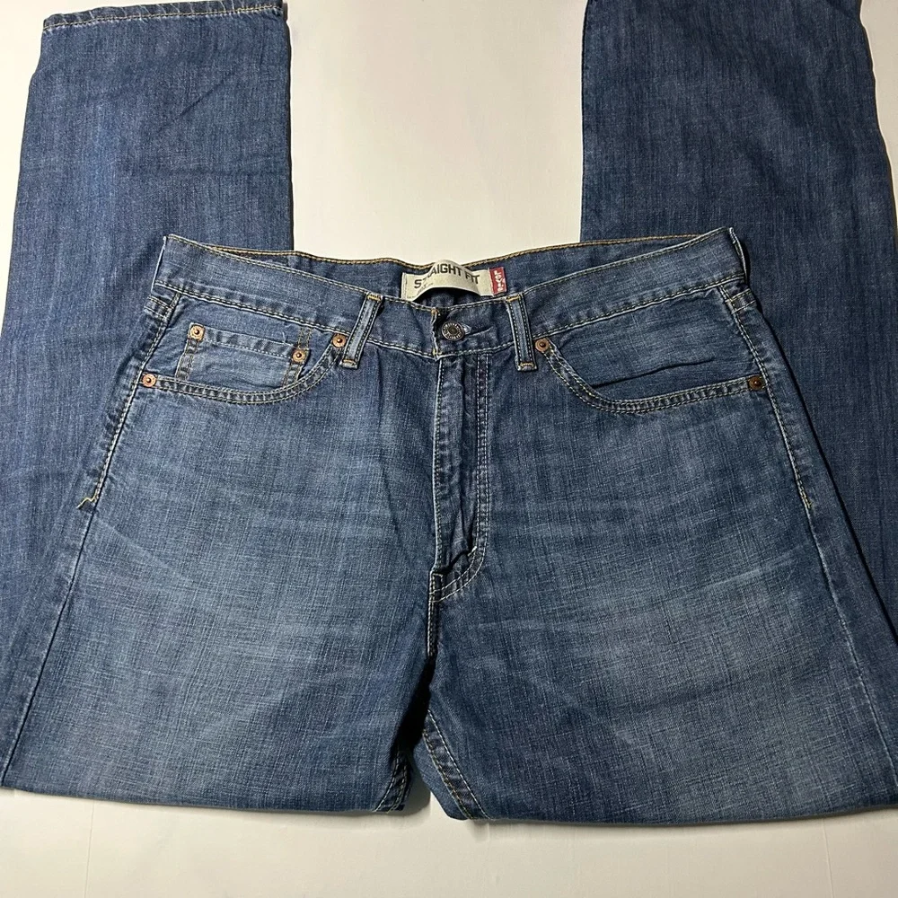 Levi’s 505 men’s denim‎ straight leg jeans, 33/30